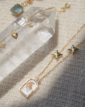 將圖片載入圖庫檢視器 MOON ARCH - Gold Necklace ✦ Waterproof™