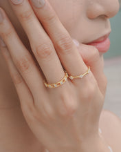 將圖片載入圖庫檢視器 SAINT - Gold Ring ✦ 925 Silver ™