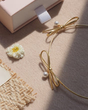 將圖片載入圖庫檢視器 Ribbon Bliss - Leather Necklace