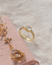 Load image into Gallery viewer, Moonstone II - Ring