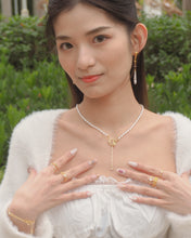 將圖片載入圖庫檢視器 Blossomy - Pearl Necklace