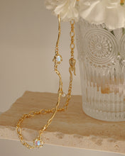 Load image into Gallery viewer, Weaver - Glaze Necklace