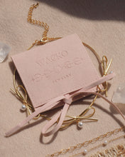 將圖片載入圖庫檢視器 Ribbon Bliss - Leather Necklace