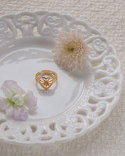 Load image into Gallery viewer, Rosie - Gold Ring