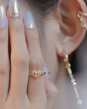 ๅฐๅ็่ผๅ
ฅๅๅบซๆชข่ฆๅจ AMORE - Gold Ring