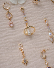 Load image into Gallery viewer, OVER THE SKY - Earrings