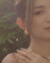 ๅฐๅ็่ผๅ
ฅๅๅบซๆชข่ฆๅจ Tide & Maple Leaf - Gold Cuff