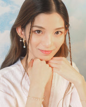 Load image into Gallery viewer, Intention - Opal Earring