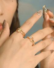 Load image into Gallery viewer, Dream Crest - Ring ✦ 925 Silver ™