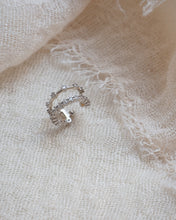 將圖片載入圖庫檢視器 CASSIO - Silver Ear Cuff