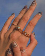 Load image into Gallery viewer, Solar-Opal Ring