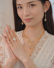 Load image into Gallery viewer, OVER THE SKY - Earrings