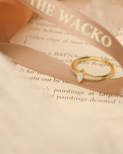 Load image into Gallery viewer, Take A Breath - Opal Rings