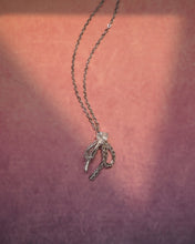 將圖片載入圖庫檢視器 LILY RIBBON - Silver Necklace