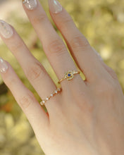 將圖片載入圖庫檢視器 September • Aster - Birth Flower Ring