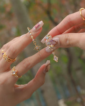 Load image into Gallery viewer, Wildflower - 18KGP Earrings