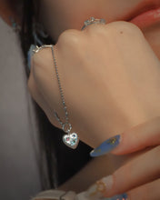 画像をギャラリービューアに読み込む, GOODBYE KISS - Silver Necklace ✦ Waterproof™