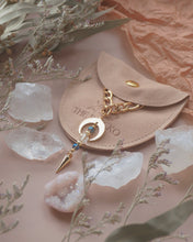 將圖片載入圖庫檢視器 You Are Magic - Crescent Moon Choker