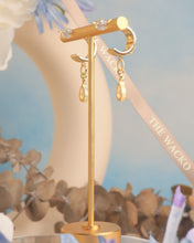 Load image into Gallery viewer, Intention - Opal Earring