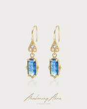 Load image into Gallery viewer, CASTLE - Gold Earrings