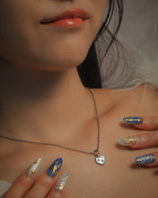画像をギャラリービューアに読み込む, GOODBYE KISS - Silver Necklace ✦ Waterproof™