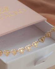 將圖片載入圖庫檢視器 Heart Dangling Bracelet *Waterproof