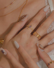 將圖片載入圖庫檢視器 Cave - Gold Ring