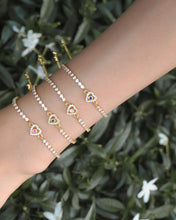將圖片載入圖庫檢視器 Dazzle Heartz Bracelet - Tourmaline