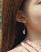 Load image into Gallery viewer, VICTORIA'S TEAR - Gold Earrings