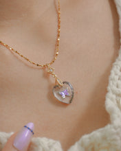 Load image into Gallery viewer, 【絕版!限量發售】【日本製琉璃】 BUTTERFLY - Gold Necklace *Waterproof