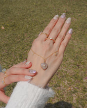 Load image into Gallery viewer, GEMY - Rose Quartz Necklace โฆ 925 Silver โข