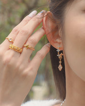 Load image into Gallery viewer, Wildflower - 18KGP Earrings