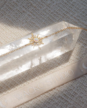 Load image into Gallery viewer, 8 AWN STAR - Gold Bracelet โฆ 925 Silver โข