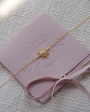 Load image into Gallery viewer, 8 AWN STAR - Gold Bracelet โฆ 925 Silver โข