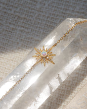 Load image into Gallery viewer, 8 AWN STAR - Gold Bracelet โฆ 925 Silver โข