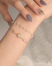 Load image into Gallery viewer, Midnight Opal Bracelet