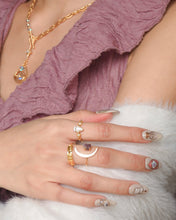 Load image into Gallery viewer, Moon Phase / Moony Ring