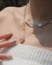 Load image into Gallery viewer, GEMY - Rose Quartz Necklace โฆ 925 Silver โข