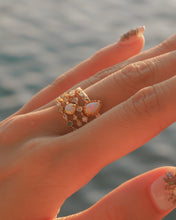 Load image into Gallery viewer, Radiant - CZ Ring