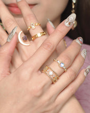 Load image into Gallery viewer, Moon Phase / Moony Ring