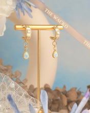 Load image into Gallery viewer, Intention - Opal Earring