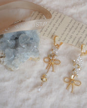 ๅฐๅ็่ผๅ
ฅๅๅบซๆชข่ฆๅจ BALLET - Pearl Ribbon Earrings โฆ Limited Edition