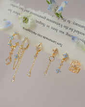 Load image into Gallery viewer, Petal - 18KGP Earrings