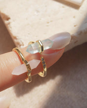 Load image into Gallery viewer, GEMY - Rose Quartz Gold Ring