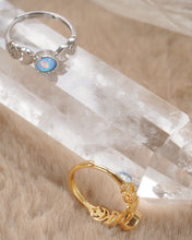 Load image into Gallery viewer, CELESTIAL - Opal Ring ✦ 925 Silver ™ + 18K Gold