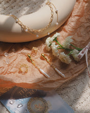 將圖片載入圖庫檢視器 Pearl Poetry - 18KGP Earrings