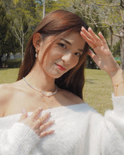 Load image into Gallery viewer, GEMY - Rose Quartz Necklace โฆ 925 Silver โข