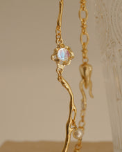 Load image into Gallery viewer, Weaver - Glaze Necklace