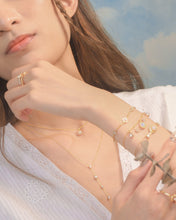 Load image into Gallery viewer, Midnight Opal Bracelet