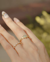 將圖片載入圖庫檢視器 March • Daffodil - Birth Flower Ring